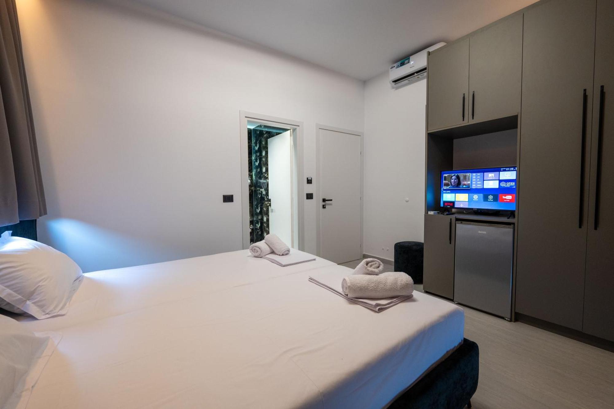Euphoria Apartments Саранде Екстериор снимка