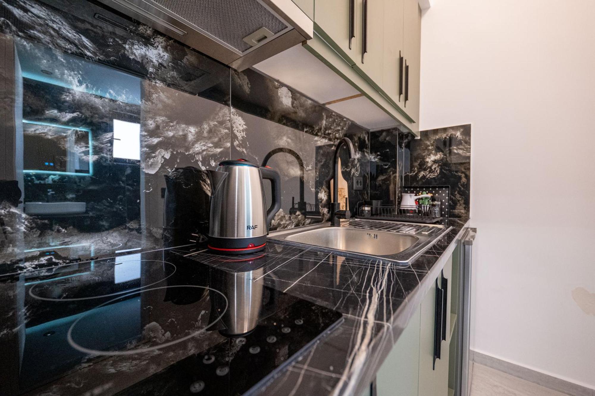 Euphoria Apartments Саранде Стая снимка